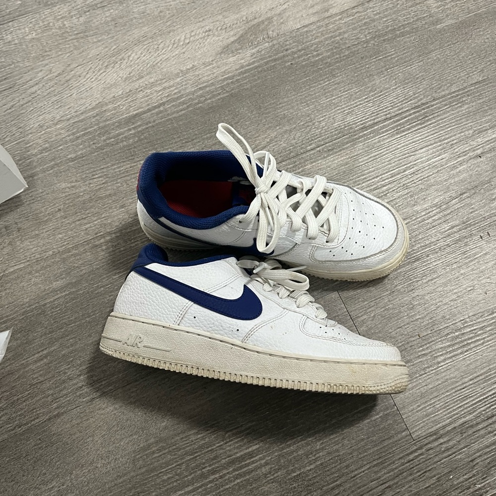 Forces - Picture 2 of 4